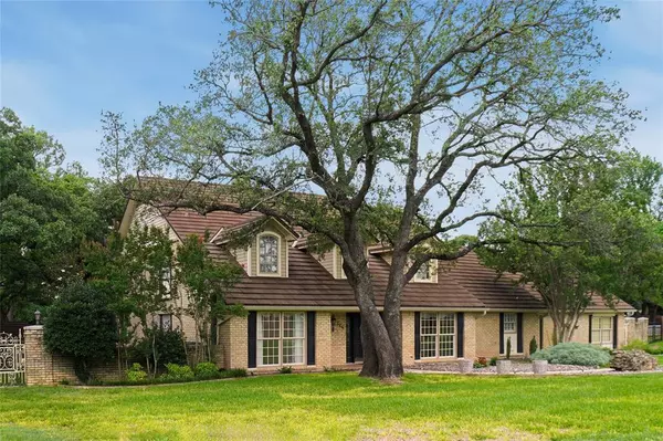 Azle, TX 76020,324 Driftwood Court