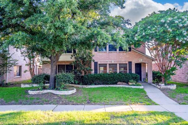 917 Orchid Drive, Lewisville, TX 75067