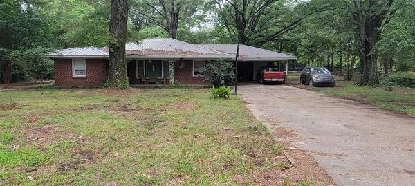 408 6th Street NW, Springhill, LA 71075