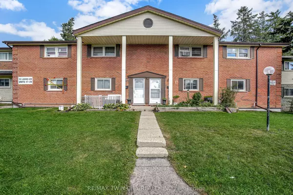 162 Jansen AVE #25, Kitchener, ON N2A 2L7