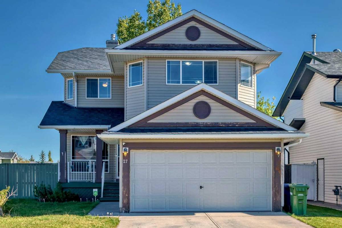 Airdrie, AB T4B 2L7,27 Canoe CIR Southwest