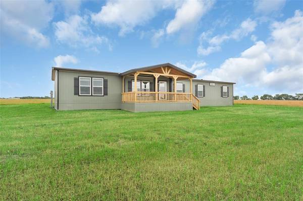 2971 County Road 4307, Greenville, TX 75401