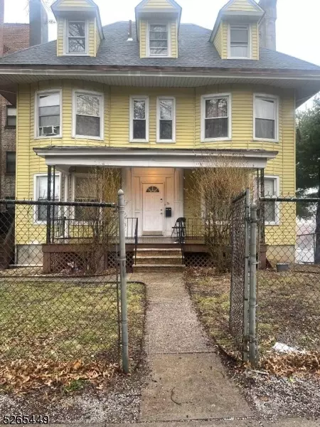 78 N Arlington Ave, East Orange City, NJ 07017