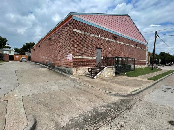 Dallas, TX 75208,909 S Tyler Street