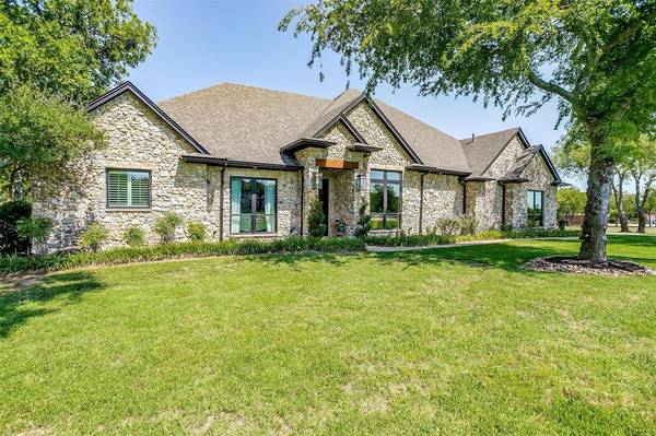 Burleson, TX 76028,10000 Tantarra Drive