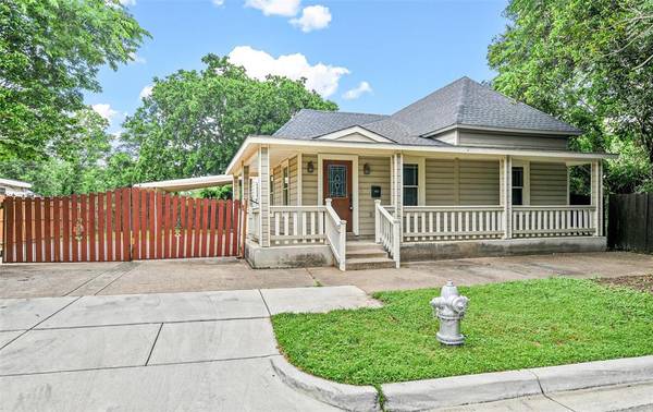 2100 Harrison Avenue, Fort Worth, TX 76110