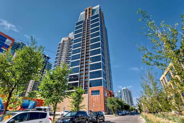 Calgary, AB T2G 1E1,211 13 AVE Southeast #2502