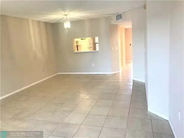 601 SW 141st Ave  #202, Pembroke Pines, FL 33027