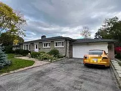 Toronto E07, ON M1S 1N2,9 Lockie AVE #Main