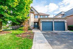 Burlington, ON L7M 4J6,4268 MILLCROFT PARK DR