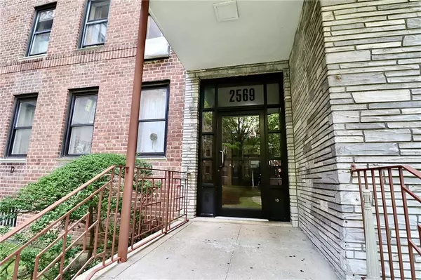 Brooklyn, NY 11223,2569 West 2nd ST #4C