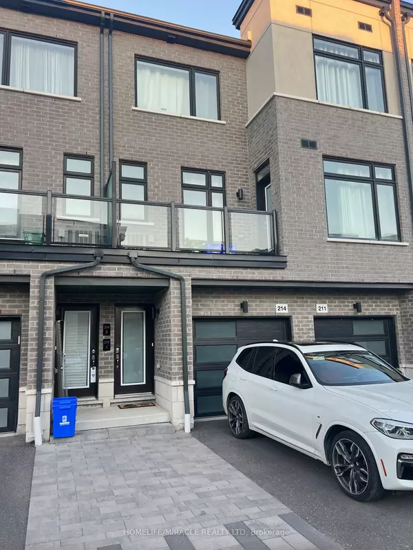 Pickering, ON L1X 0H6,2550 Castlegate Crossing N/A #214