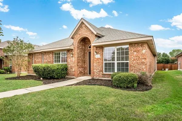 1632 Summerfield Drive, Allen, TX 75002