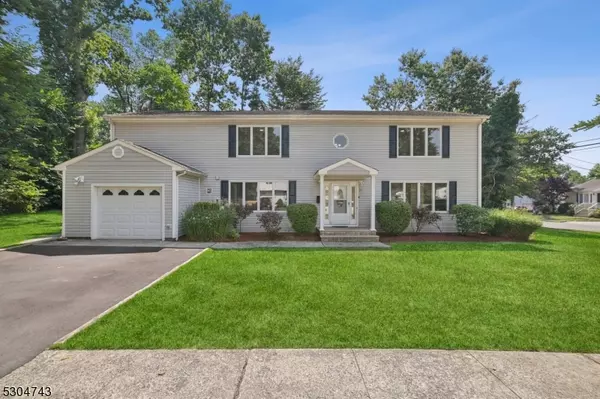 31 Tooker Pl, Springfield Twp., NJ 07081