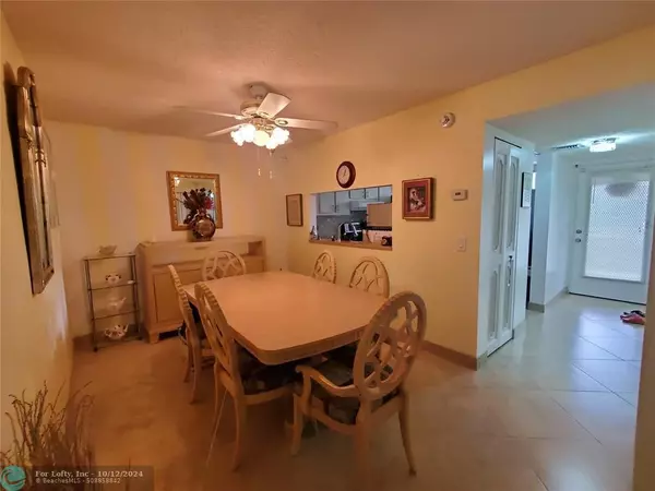 6075 N Sabal Palm Blvd  #307, Tamarac, FL 33319