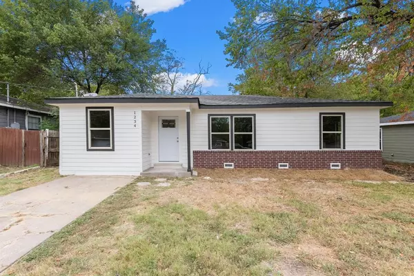 1234 Coleman Street, Greenville, TX 75401