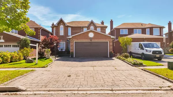 Pickering, ON L1V 6P8,207 Mossbrook SQ