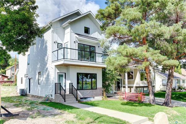 1511 Spadina CRESCENT E, Saskatoon, SK S7K 3J3