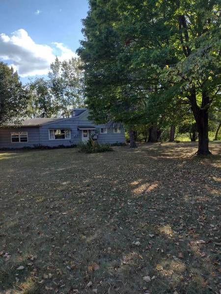 607 Tacoma Beach Rd, Sturgeon Bay, WI 54235