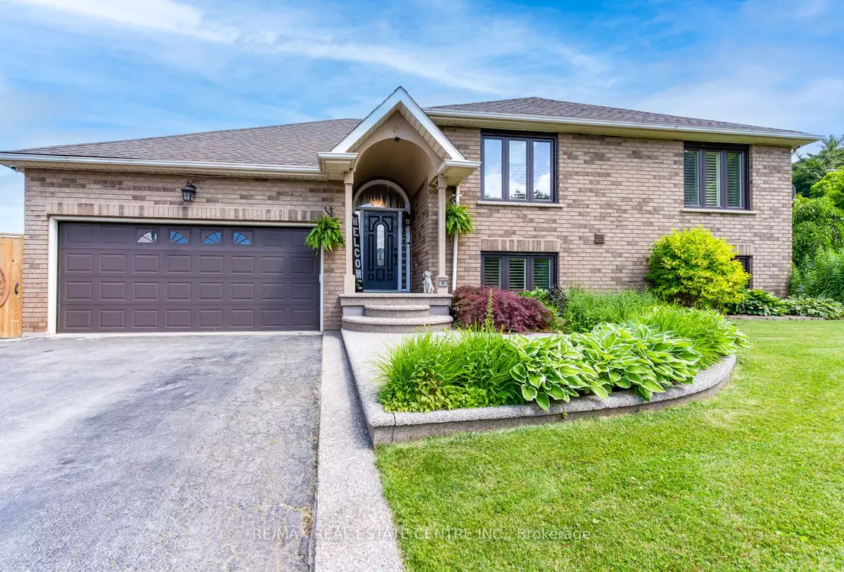 Grimsby, ON L3M 5H4,91 Hedge Lawn DR