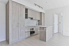 Toronto C02, ON M4W 0B1,1 Yorkville AVE #1202