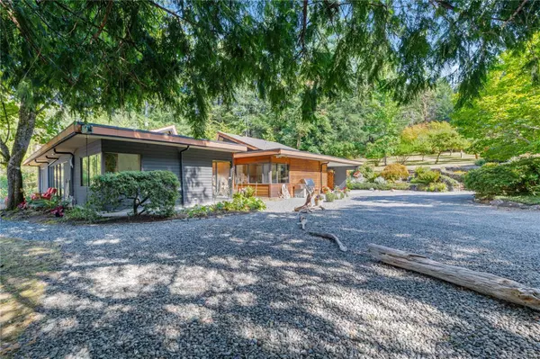 Salt Spring, BC V8K 2M9,131 Jenkins Rd