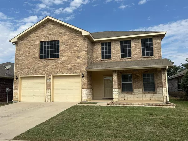 4724 Blue Top Drive, Fort Worth, TX 76179