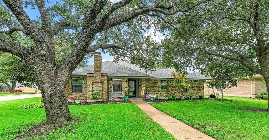 6420 Blake Court, North Richland Hills, TX 76182