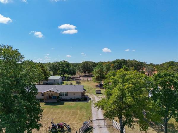 38677 New Hope Road, Tecumseh, OK 74873