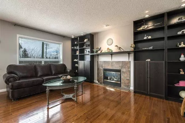 Calgary, AB T2Y 4B8,129 Millrise SQ SW