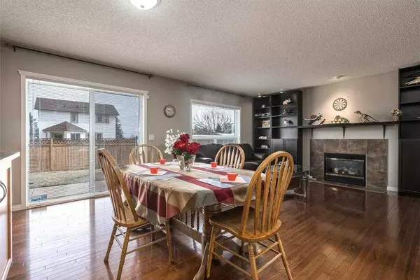 Calgary, AB T2Y 4B8,129 Millrise SQ SW