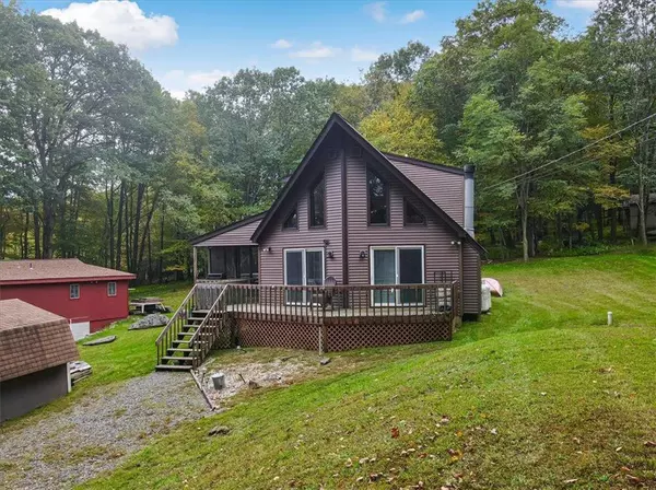 Tobyhanna Twp, PA 18347,1452 Lake Lane