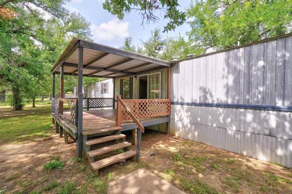 805 SW 22nd Street, Mineral Wells, TX 76067