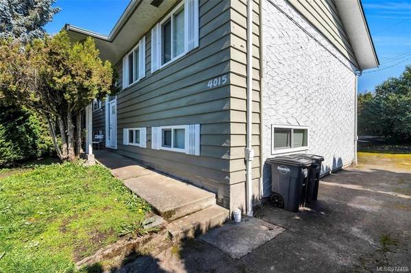 4015 Loyola St, Saanich, BC V8N 3R6