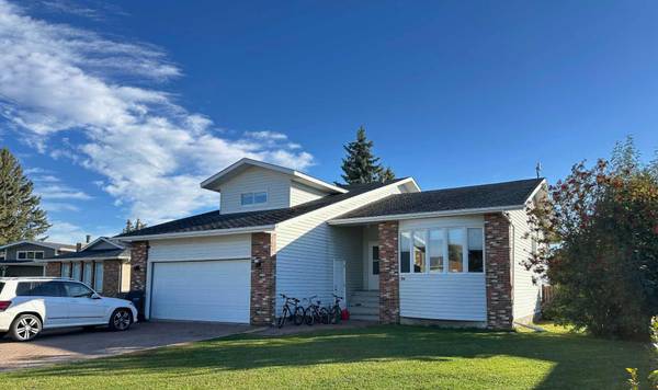 206 4 AVE North, Marwayne, AB T0B2X0