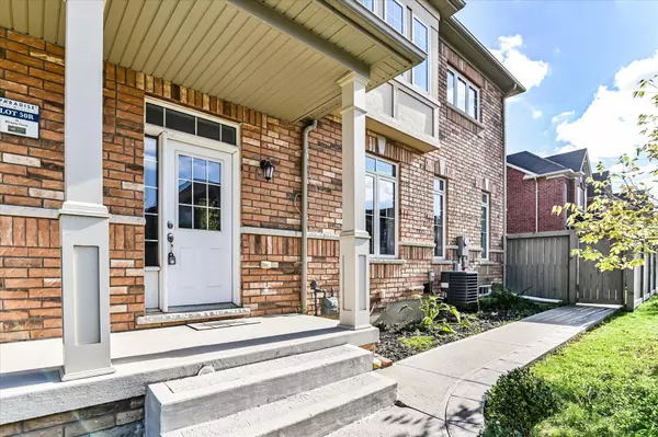 Brampton, ON L7A 3Y3,31 Divinity CIR