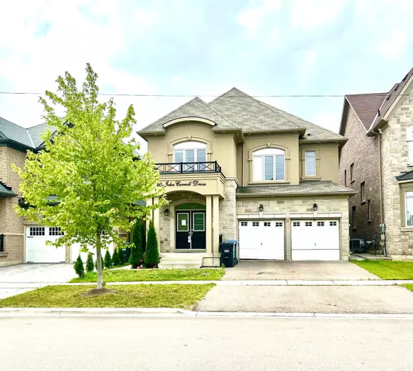 40 John Carroll DR, Brampton, ON L6P 4J8