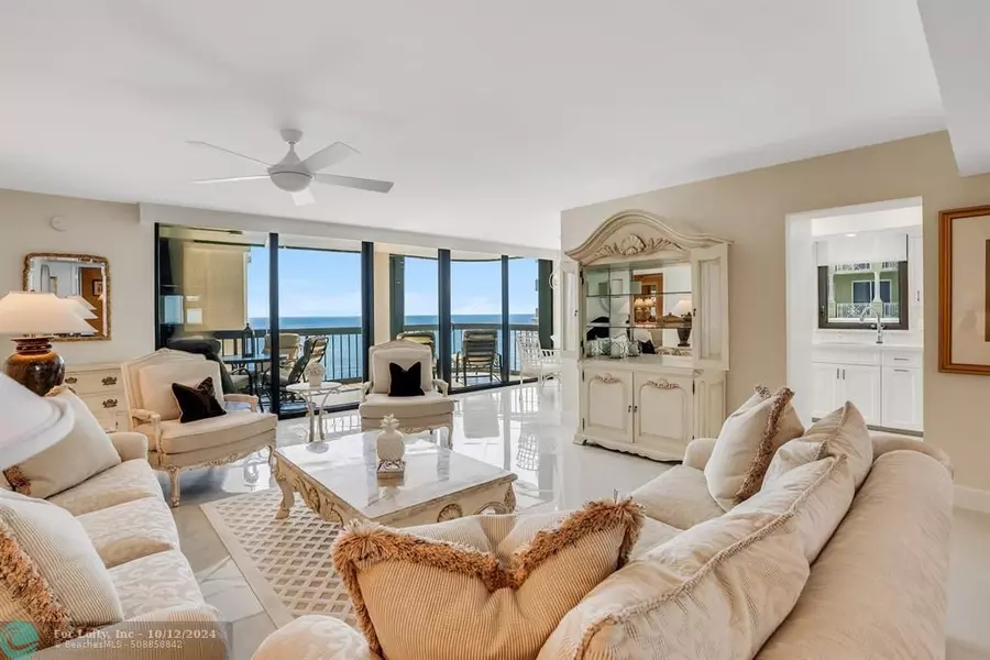 5380 N Ocean  #10C, Singer Island, FL 33404