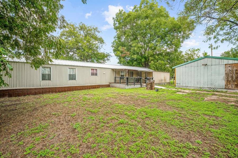 214 E Dobkins, Dublin, TX 76446