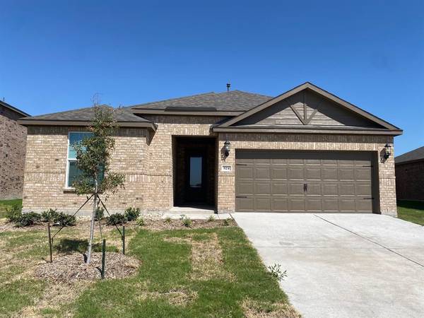 824 Calhoun Drive, Anna, TX 75409