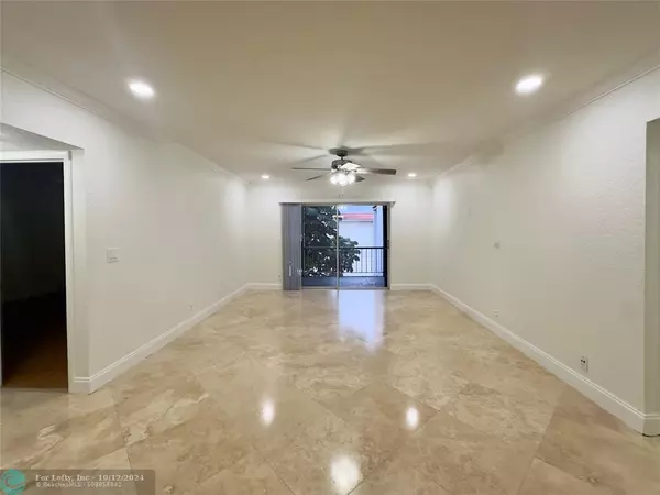 Boca Raton, FL 33486,632 NW 13th St  #36