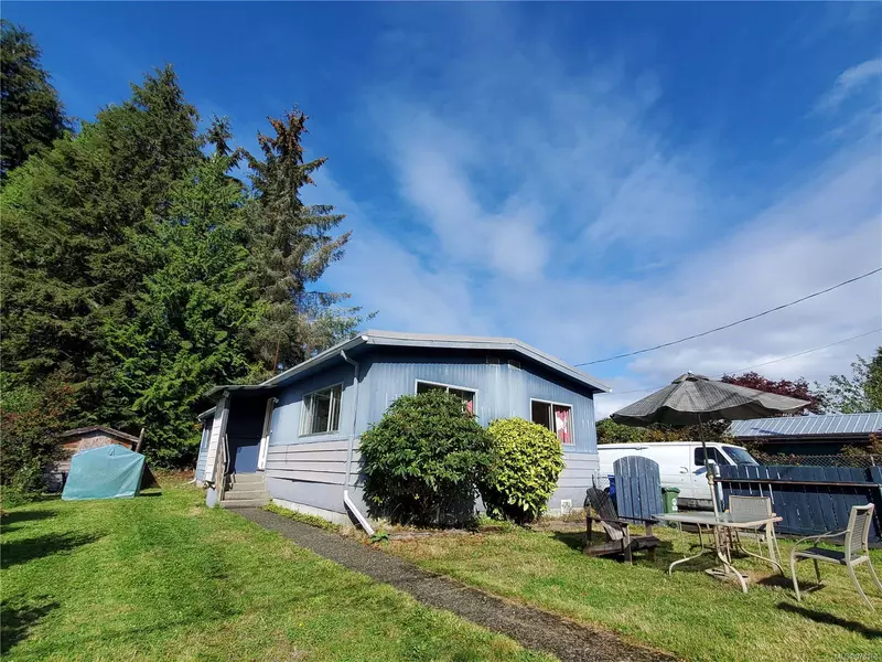 240 Campbell St, Tofino, BC V0R 2Z0