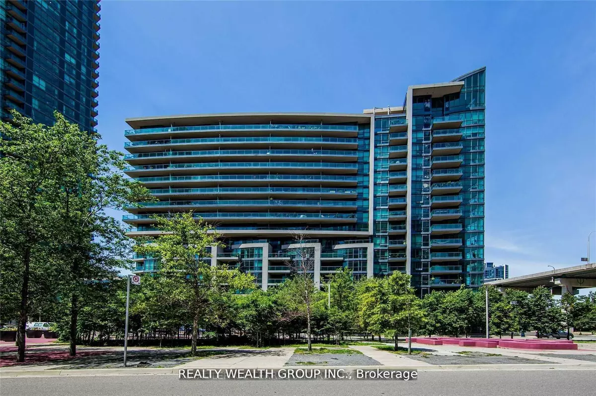 Toronto C01, ON M5V 4A1,209 Fort York BLVD #1475