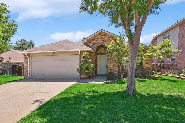 Watauga, TX 76137,5424 Elk Ridge Drive