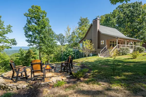 359 Caldwell Overlook, Brasstown, NC 28902