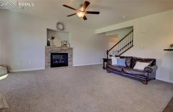 Colorado Springs, CO 80925,7606 Dutch LOOP