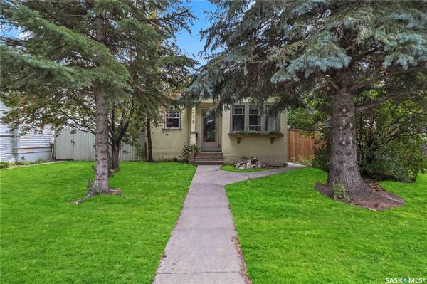 310 8th STREET E, Saskatoon, SK S7H 0P5