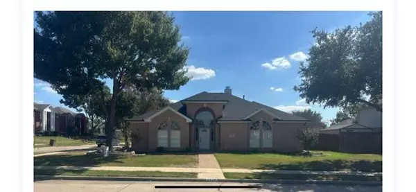 2720 Running Duke Drive, Carrollton, TX 75006