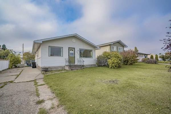 4805 48 AVE, Grimshaw, AB T0H1W0