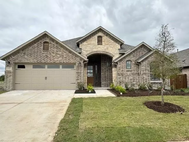 Waxahachie, TX 75165,653 Red Maple Road